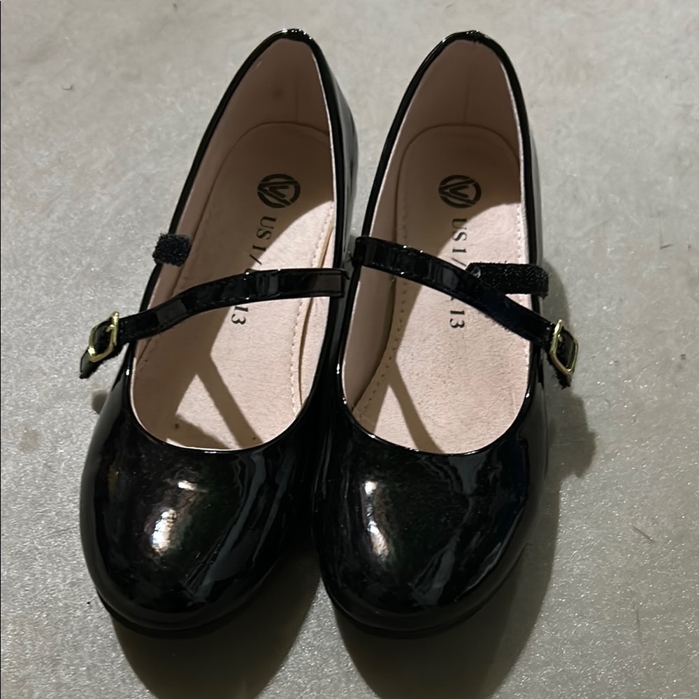 Black Patent Leather Mary Jane Shoes
